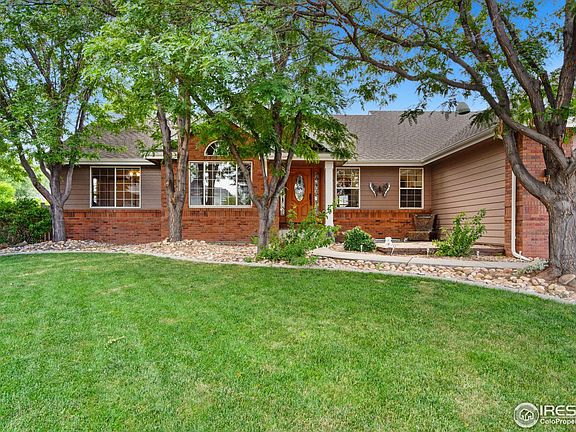 3rd image of 1499 Waterwood Dr