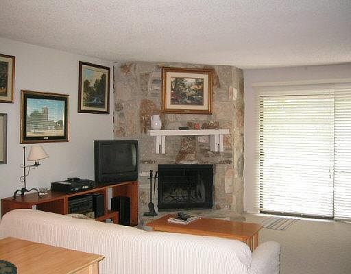 2nd image of 406 T BAR M DR #0