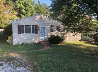 808 202nd St, Pasadena, MD 21122