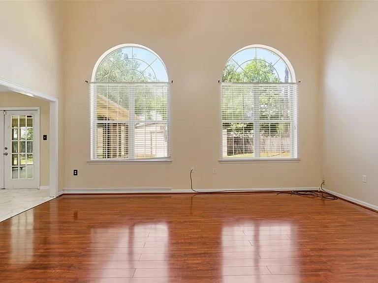 14 Sandy Pond Ct — Photo 19