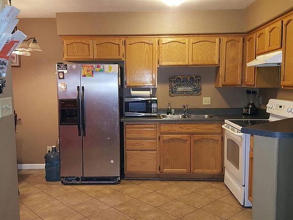2nd image of 585 N Madrigal Dr