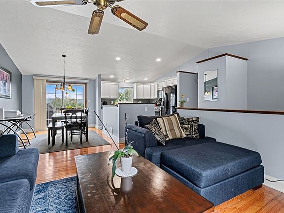3rd image of 223 Bryson Ave