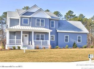 14 Grace Pl, Barnegat, NJ 08005