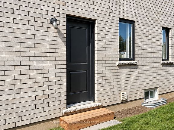 5th image of 109 Acacia Rd