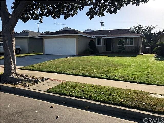 1st image of 17011 Illinois Ct