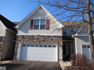 231 Concord Pl, Pennington, NJ 08534