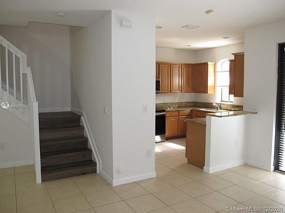 3rd image of 10388 NW 31st Ter #10388