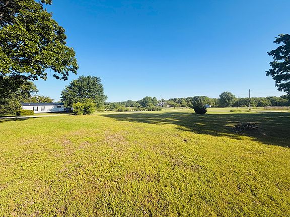 5th image of 16035 S 1821 Road