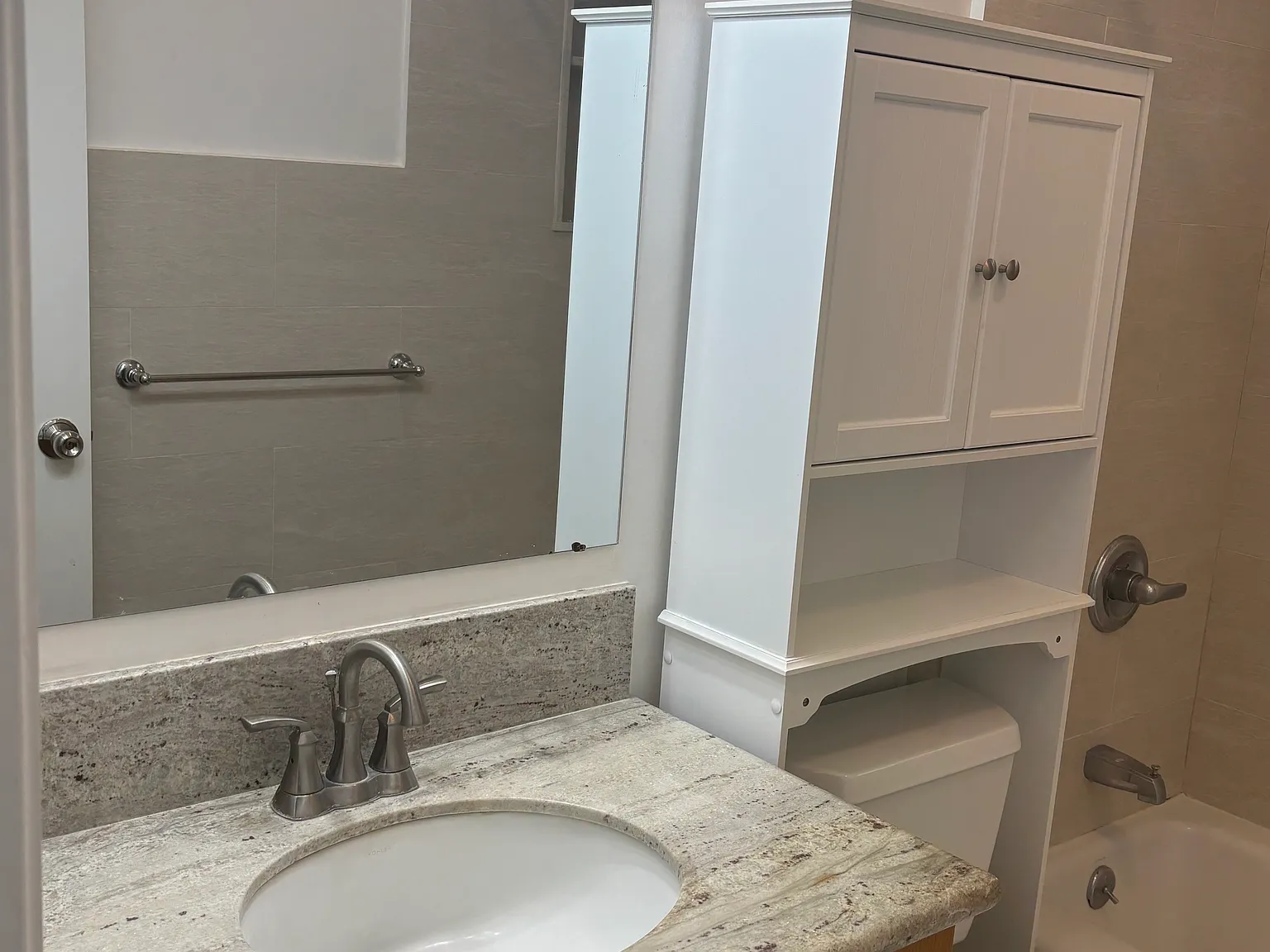 1 bed, $1,650 — Photo 3