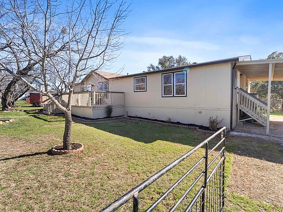 3rd image of 501 Southcrest Dr