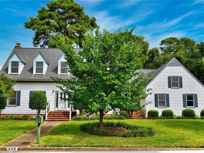 808 Kings Creek Dr, Virginia Beach, VA, 23464