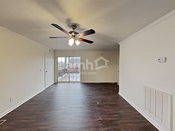 3rd image of 305 Moorhill Ave