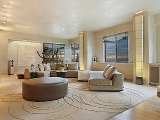 Sold by Corcoran | media 17