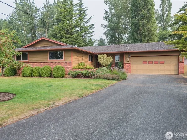 3721 Silver Beach Avenue, Bellingham, WA 98226