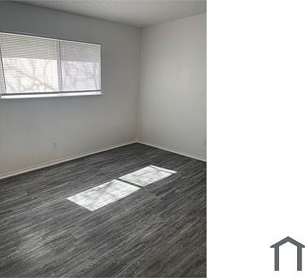 4th image of 6230 S Douglas Ave APT 211