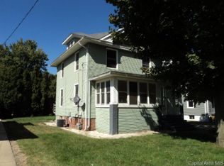 344 Locust St, Galesburg, IL 61401