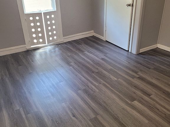 4th image of 5424 Virginia Ave Unit B