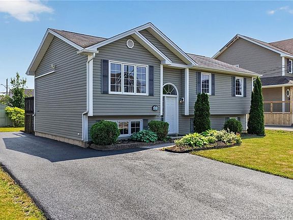 2nd image of 94 Falcon Dr