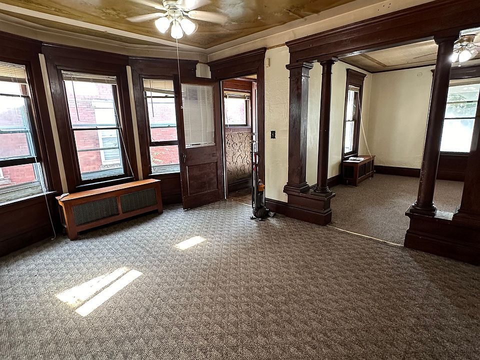 1st image of 543 E 11th St Floor 1