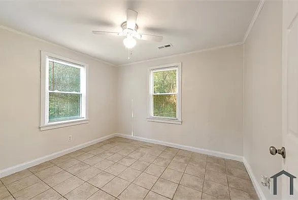5745 Holland St — Photo 16