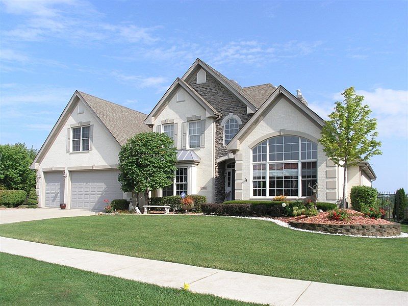 1st image of 11510 Twin Lakes Dr