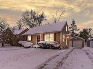 1930 Cooper Ave, Lansing, MI 48910