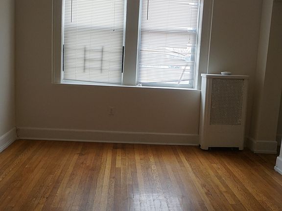 2nd image of 210 S Harrison St