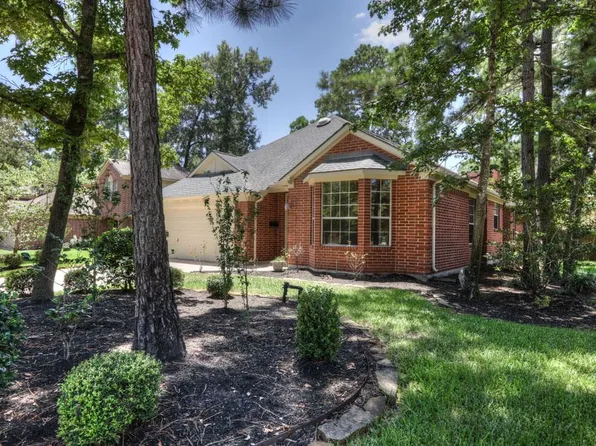 26 E Trillium Cir, Spring, TX 77381