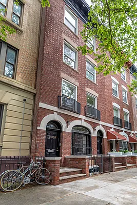 Rented by Bond New York | media 1