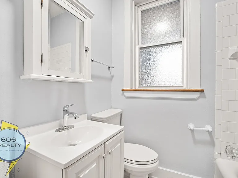 Lincoln Park Apts! — Photo 13