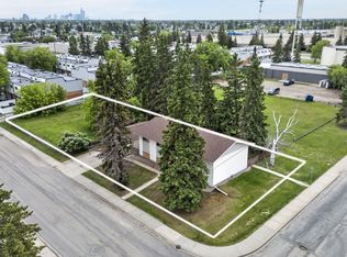 13908 64th St NW, Edmonton, AB T5A 1R9