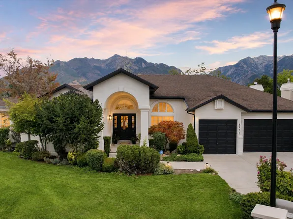 8921 S Somerton Cir, Sandy, UT 84093