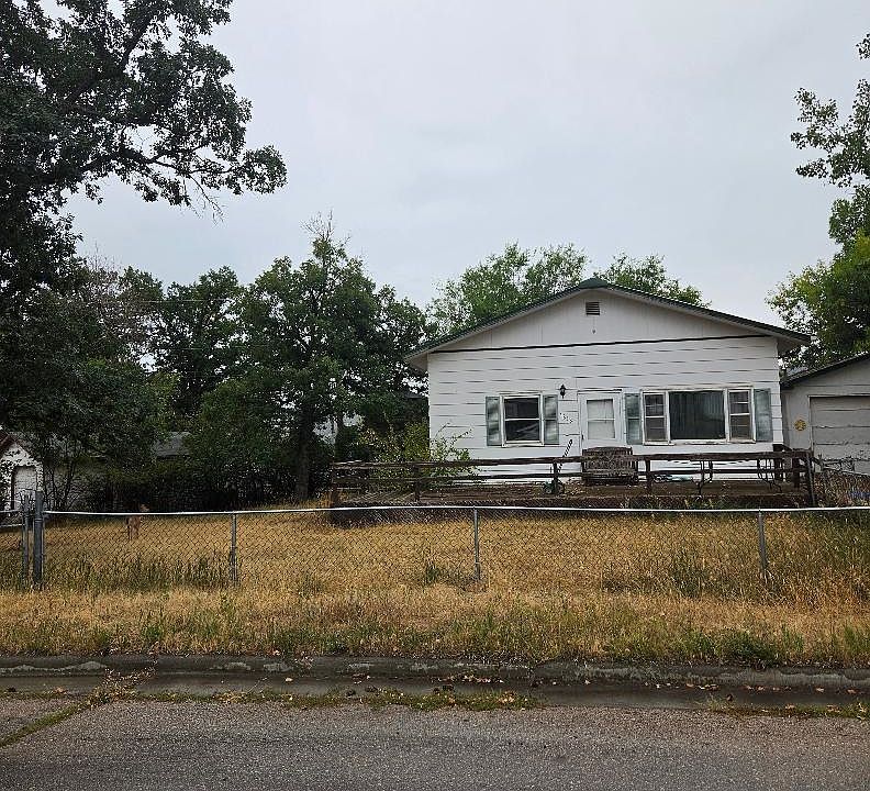 1st image of 1618 Jackson St