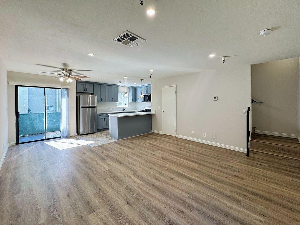 1st image of 112 N Michigan Ave APT 9