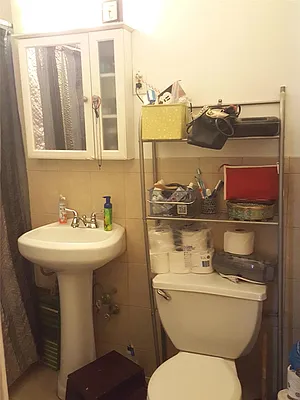 Rented by Space Marketing Shop | media 49