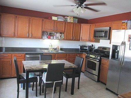 3rd image of 1612 Sycamore Ave