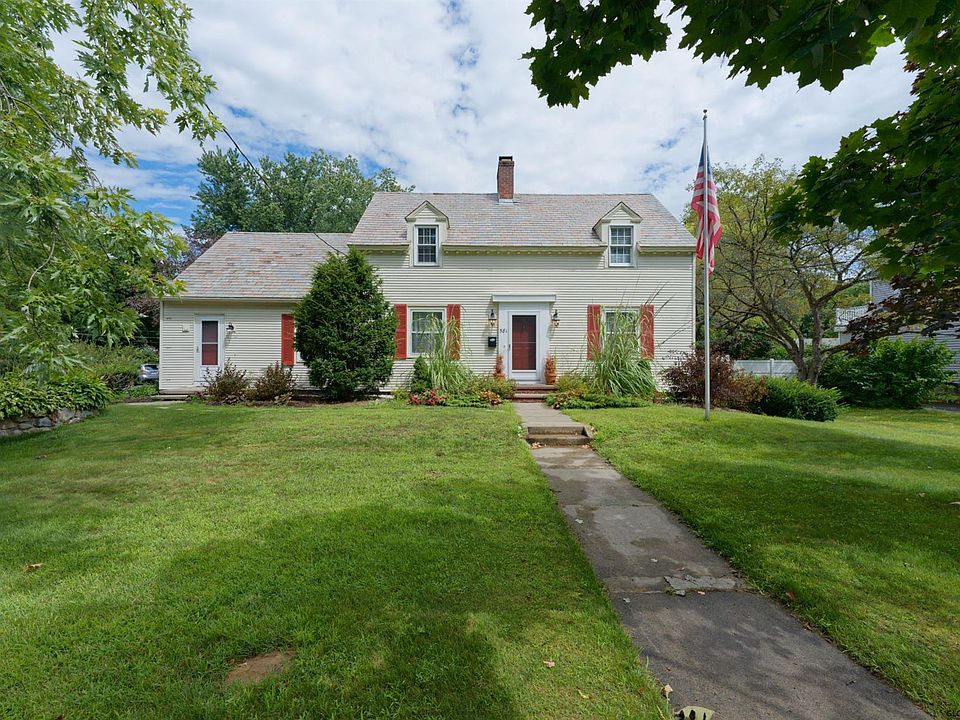 1st image of 581 Glen St