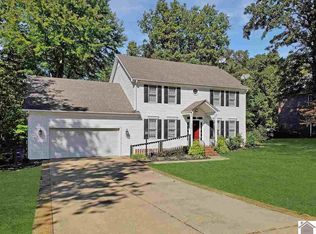 125 Pinebrook Dr, Paducah, KY 42001