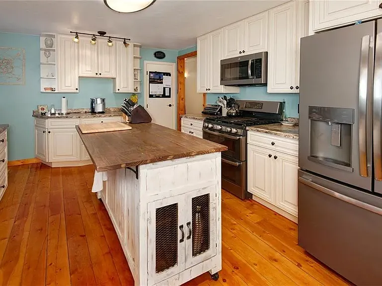 73 Cooper Dr — Photo 10