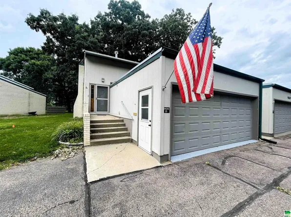 1105 Council Oak Dr APT D, Sioux City, IA 51109