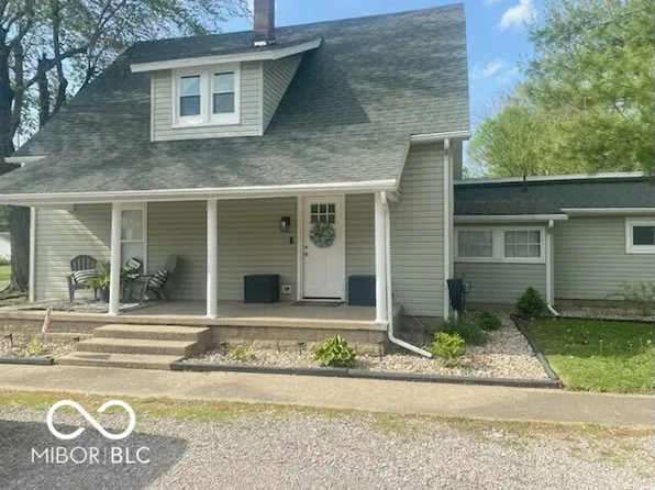 200 E Pine St, New Market, IN 47965