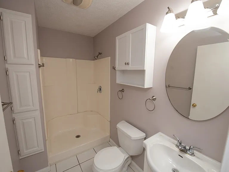2505 Edgelea Dr — Photo 7