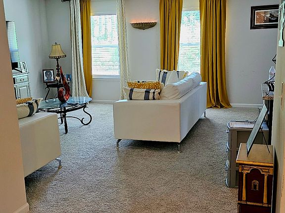 2nd image of 1116 Woodhill Dr