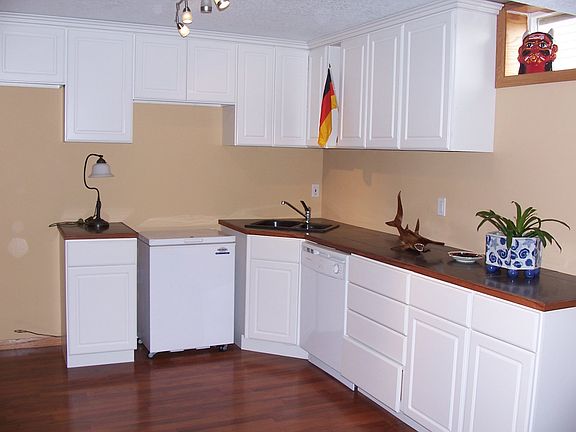 full kitchen in lower level