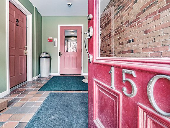 2nd image of 150 Spring St