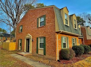 376 Circuit Ln UNIT A, Newport News, VA 23608