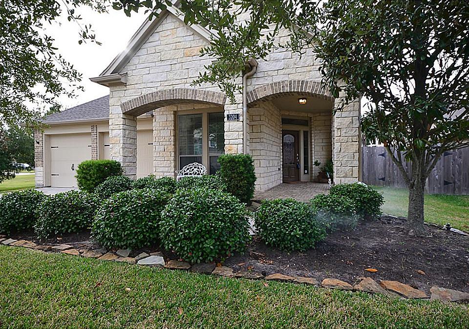 1st image of 3204 Rock Brook Falls Ln