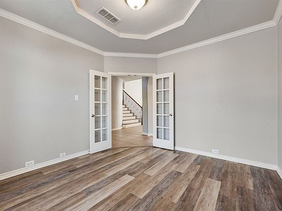 5th image of 213 Palomino Ct