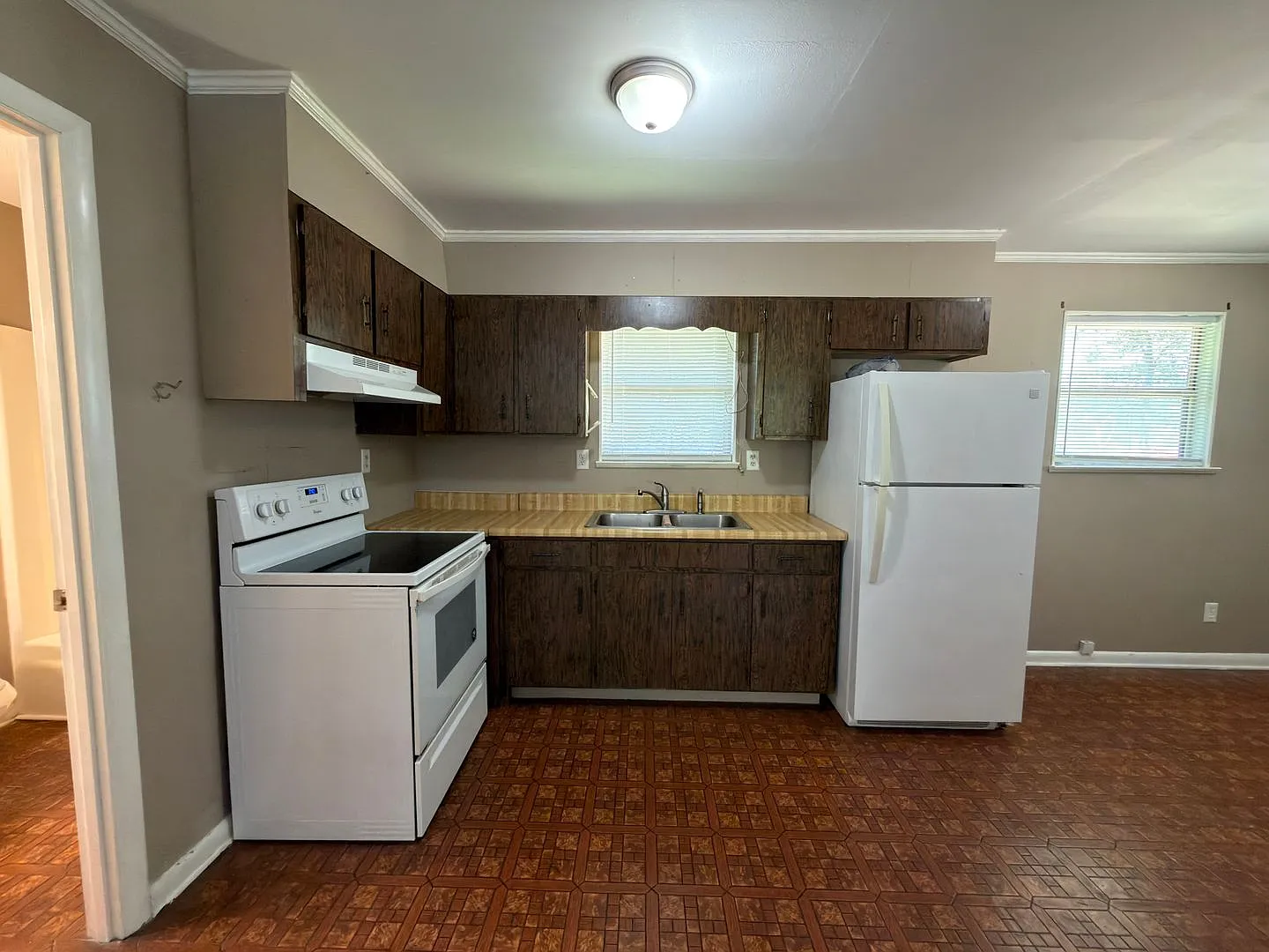 1010 Thompson Springs Rd SE Unit 2 — Photo 3