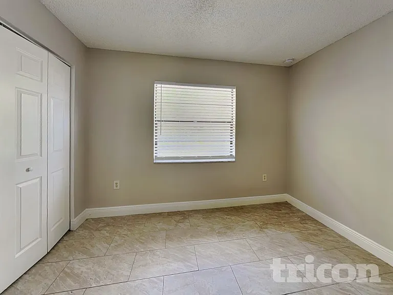 488 Northview St — Photo 9